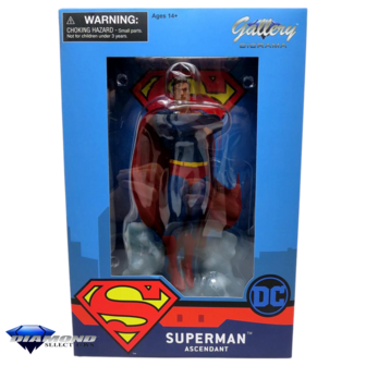 Diamond DC Gallery SUPERMAN ASCENDANT Diorama 25cm