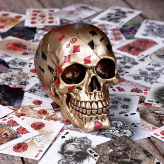 Nemesis Now - Dead Mans Hand Golden Playing Card Skull 15cm