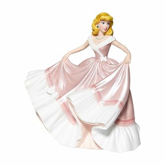 Disney Showcase Collection - Cinderella in Pink Dress Couture de Force Figurine